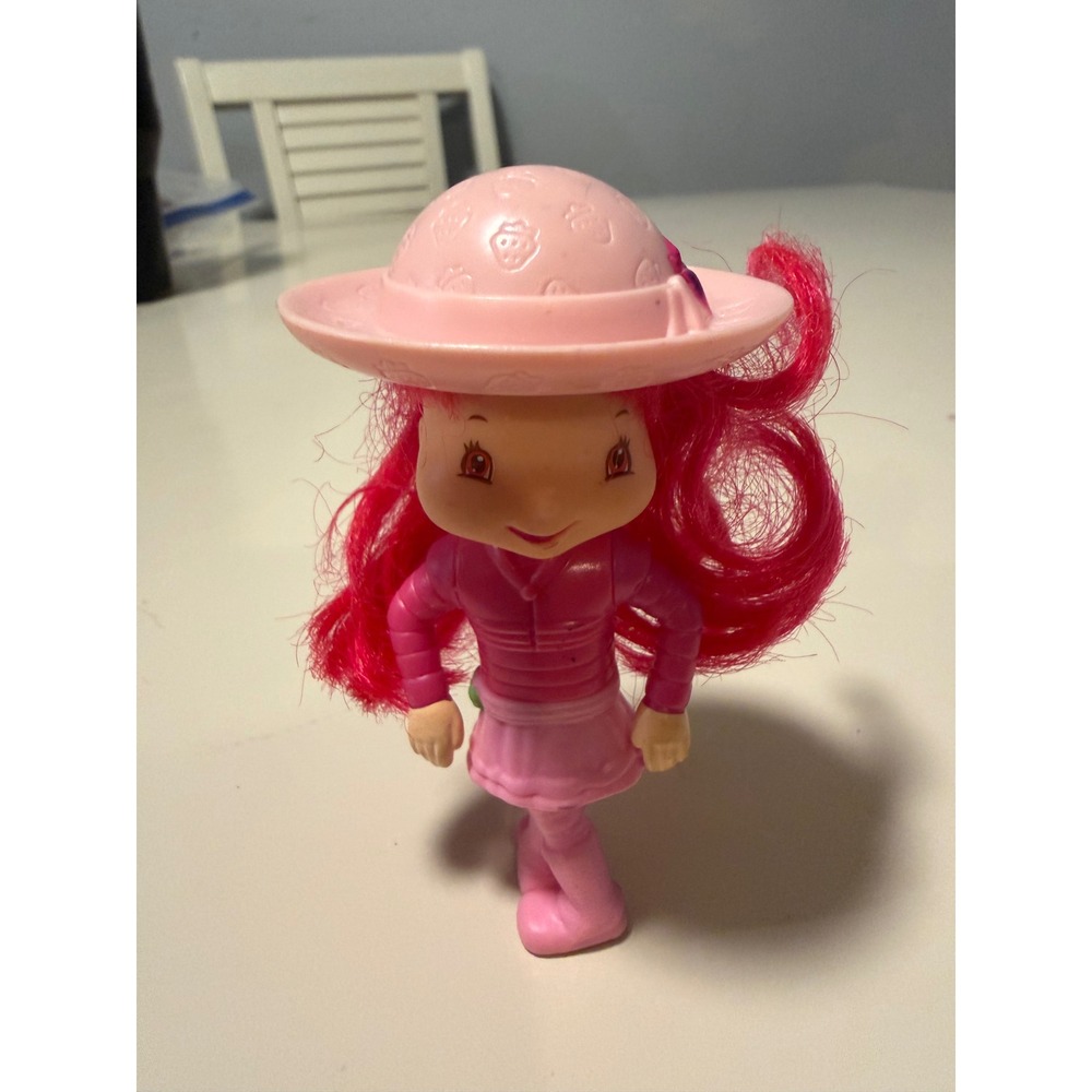 Strawberry Shortcake Mini Doll Pink Hair Hat Small Figure Toy 3.5 Inch
